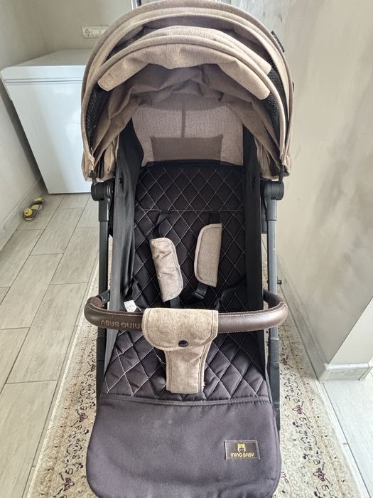 Зимняя коляска почти новая