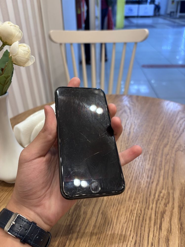 Iphone SE 2 64gb