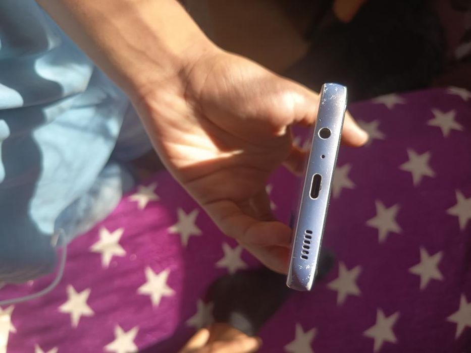 SAMSUNG A14, vand/schimb  e in stare foarte bună nu e spart nimic