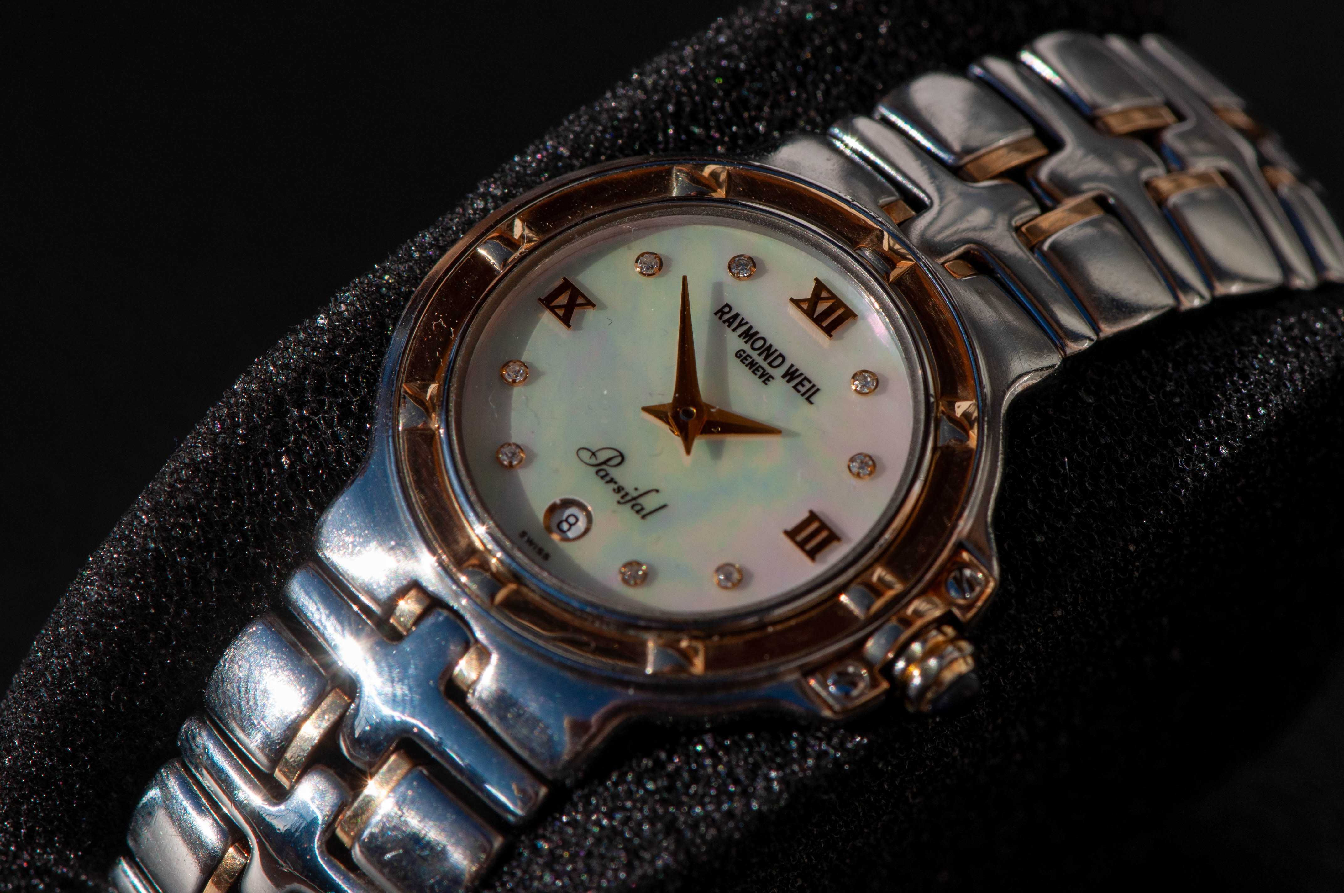 Raymond Weil Parsifal - швейцарски дамски часовник 18к злато, диаманти