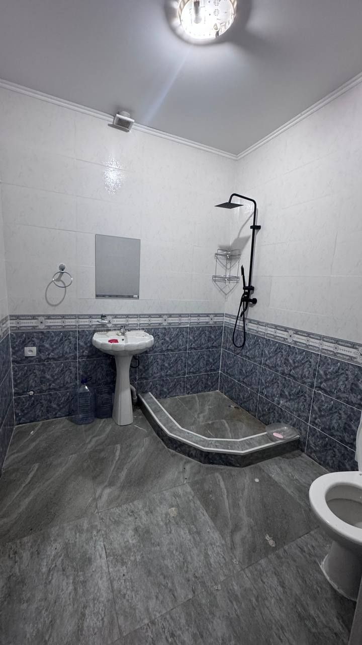 Трех-комнатный дом 60м² метро Дустлик