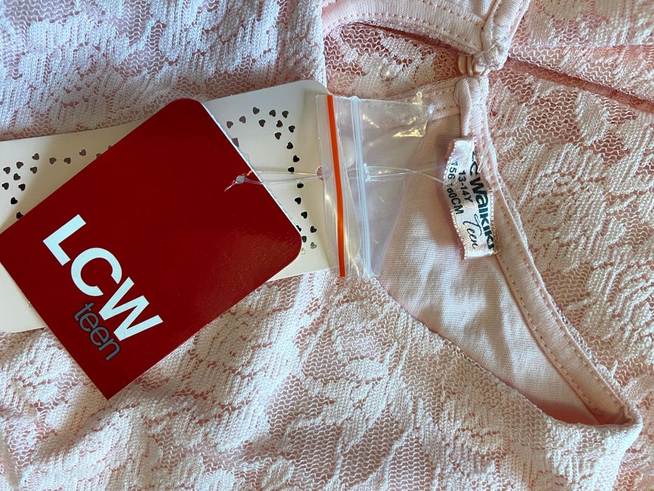 Rochie Bershka cu dantela alba/ Atmosphere/ LcWalkiki