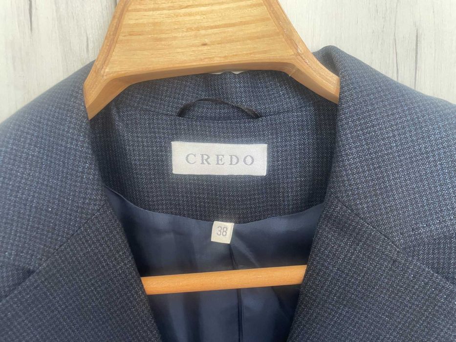 Дамско сако Credo