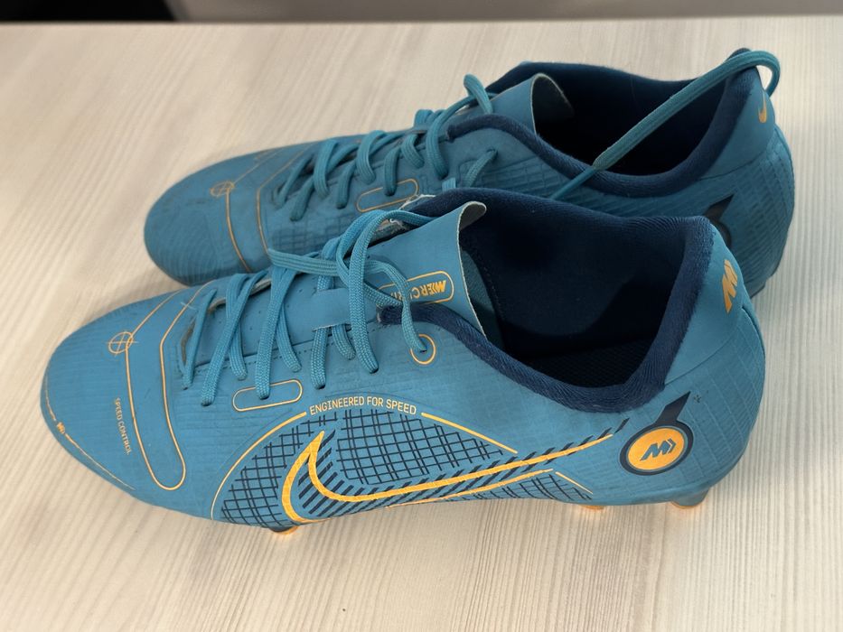 Ghete fotbal Nike Mercurial 38,5