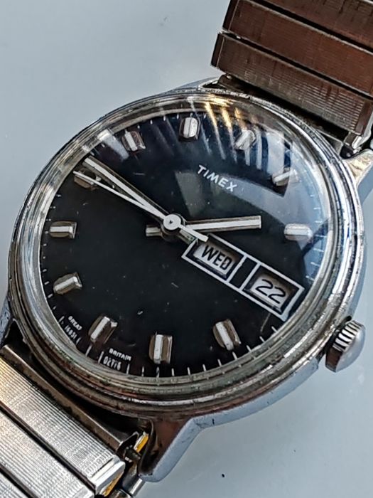 Ceas Timex Calendar Mecanic 35 mm Funcționează excelent!