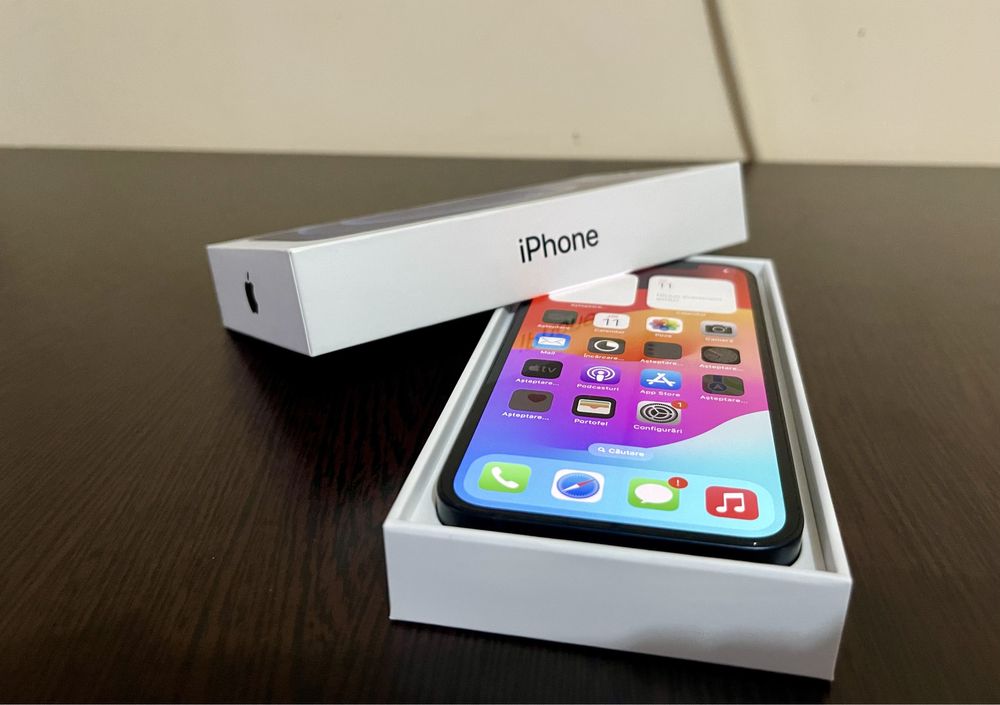 iPhone 12 - Full Box