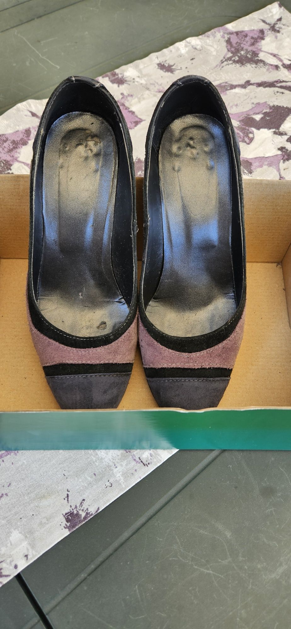 Pantofi din piele intoarsa pentru dama