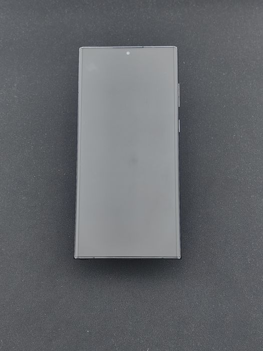Samsung Galaxy S22 Ultra 5G Dual Sim 128 GB-uyt195