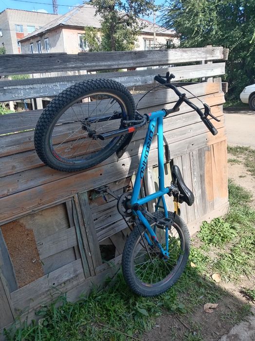 Продам велосипед в хорошем состоянии трюковой