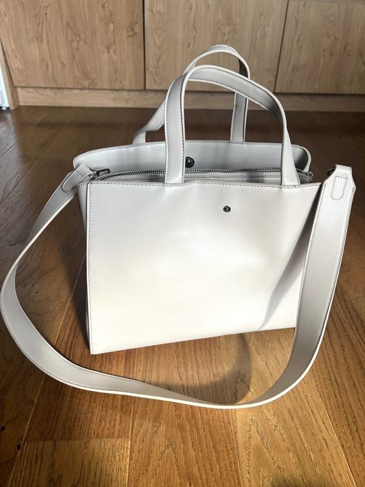 Чанта Reserved, нова