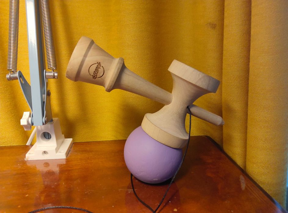 Kendama cu Ken BROKEN SHAPE si tama REVO CLEAR