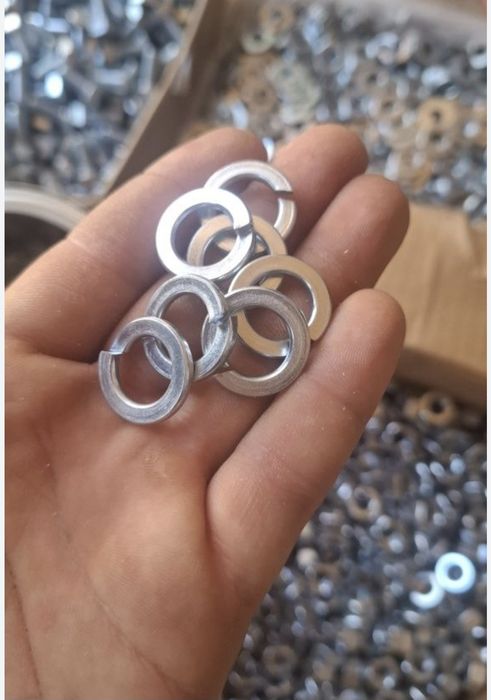 Suruburi 8.8 zincate m 16, saibe grower,saibe normale, piulite