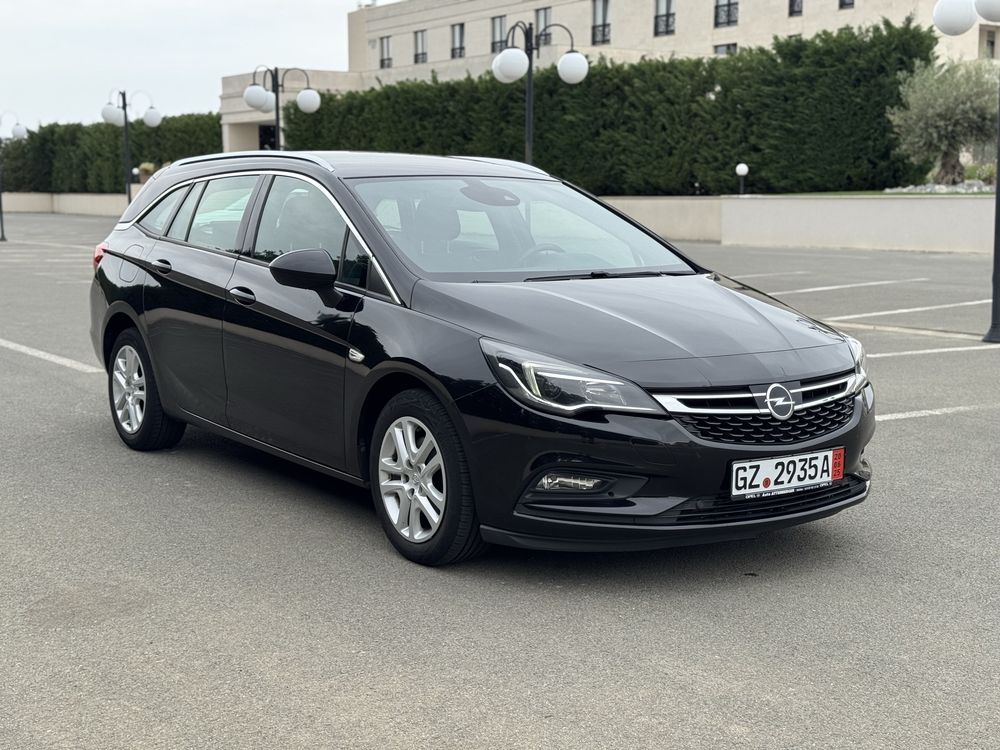 Opel Astra K Innovation Sport 1.6Diesel 150CP Navi Led Dublu Clima