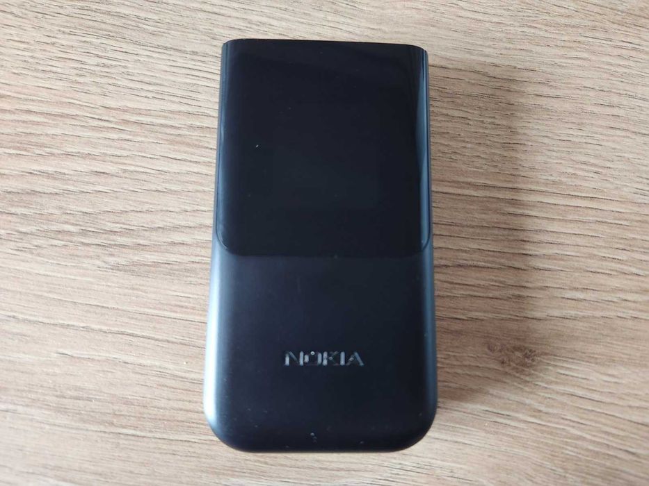 Telefon Nokia 2720 Flip TA-1170 folosit
