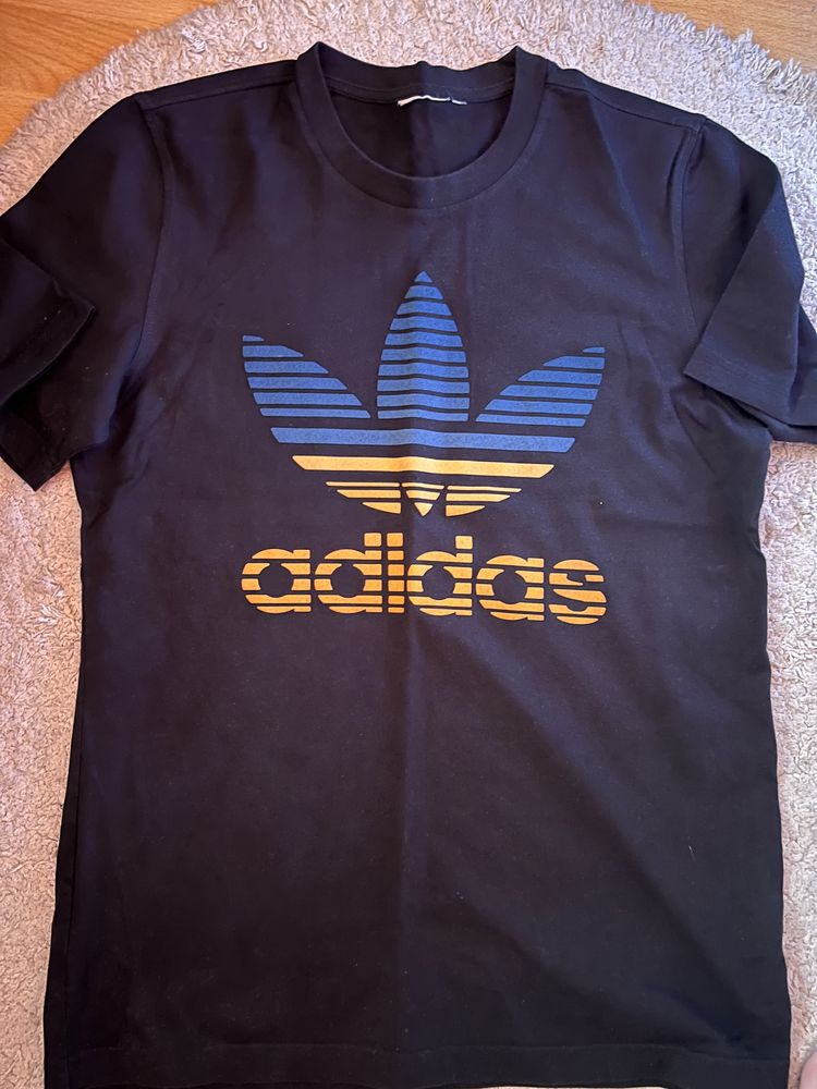 Блузи adidas,nike