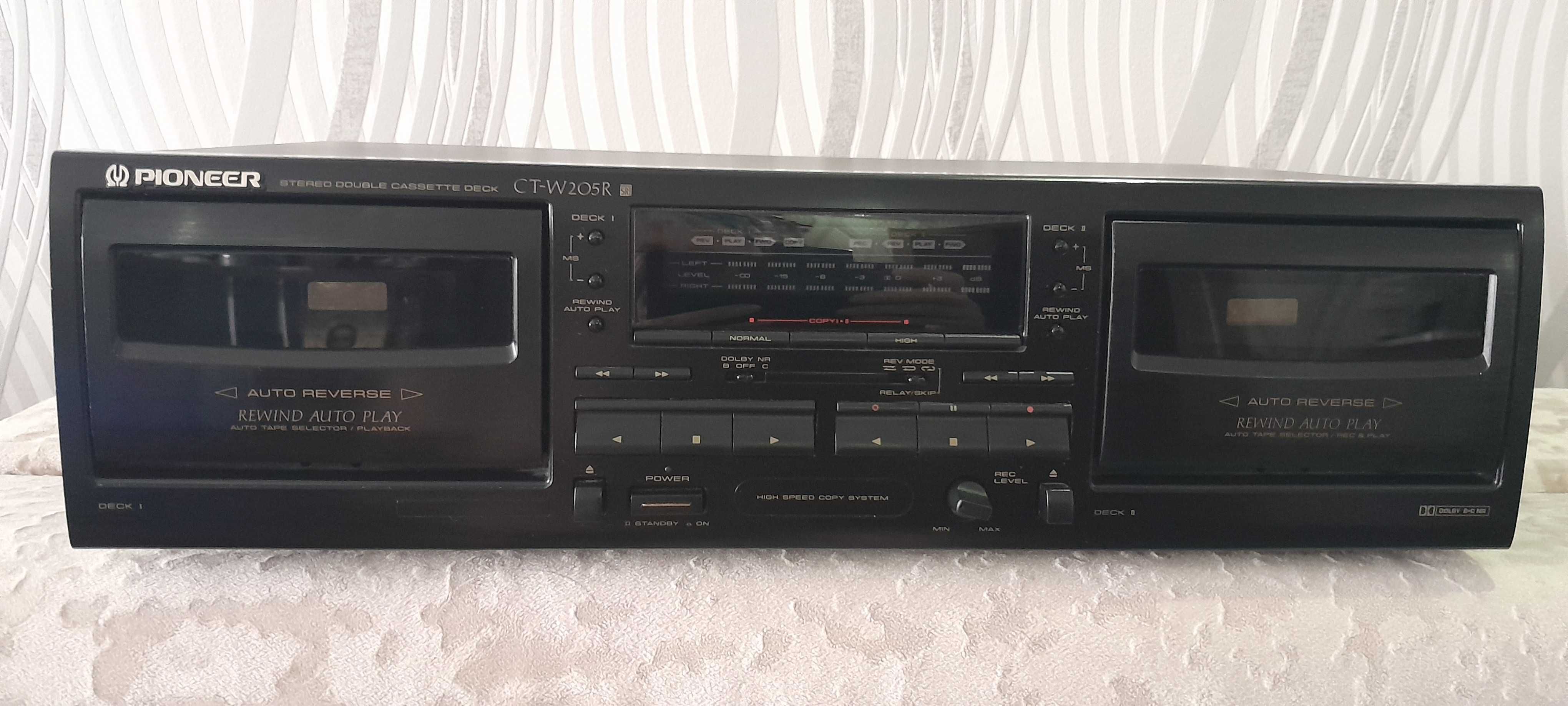 Дека Pioneer ST-W205R