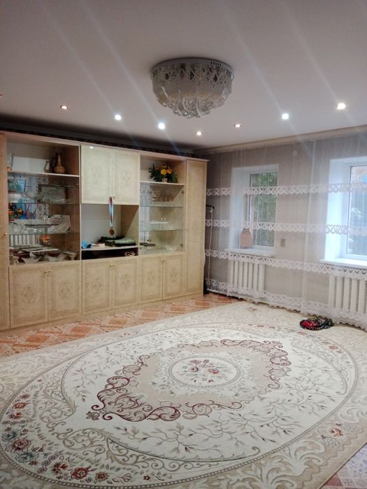 Продам стенка в отличном состояний