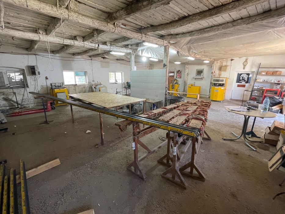 Vand linie utilaje tâmplărie PVC si aluminiu