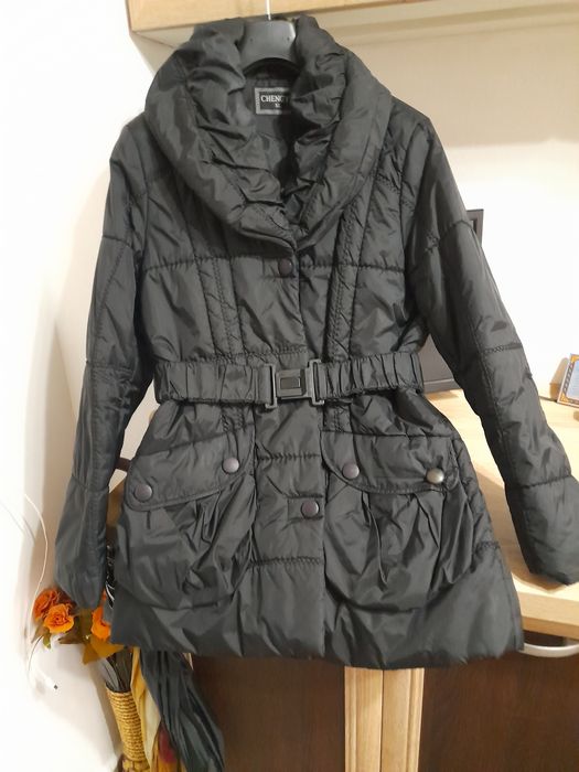 Vând fas dama negru, model foarte frumos,mărime XL.