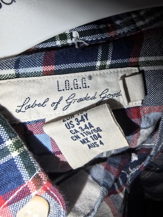 Vând lot cămăși băieți