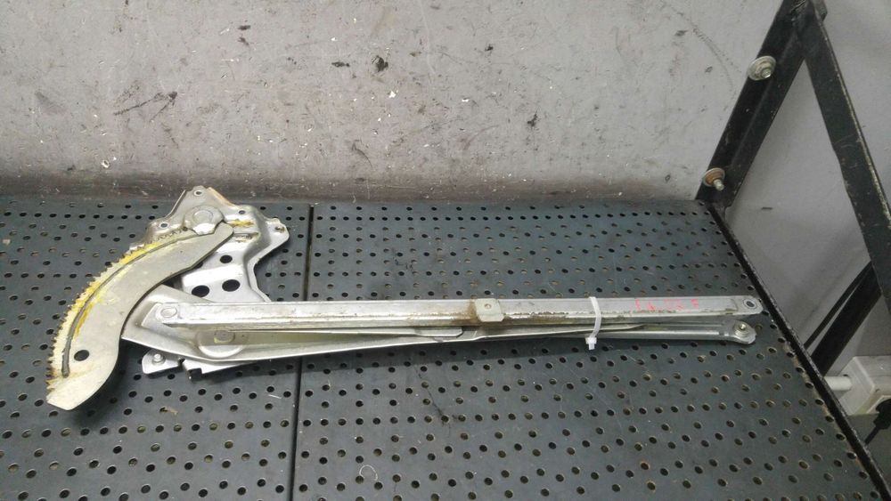 Macara geam electric dreapta fata fiat sedici 189