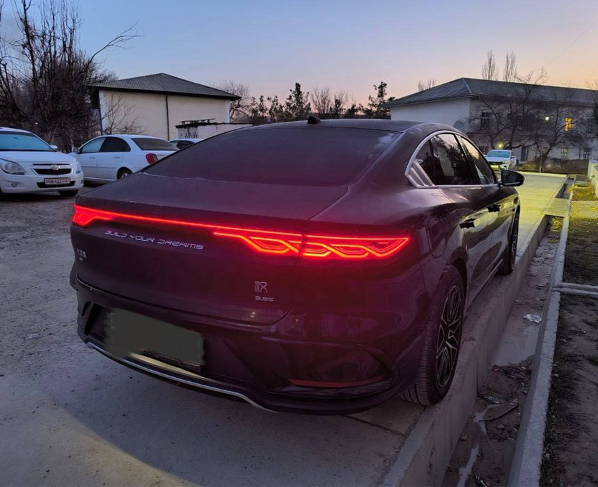 BYD Han 610km 2023 официал