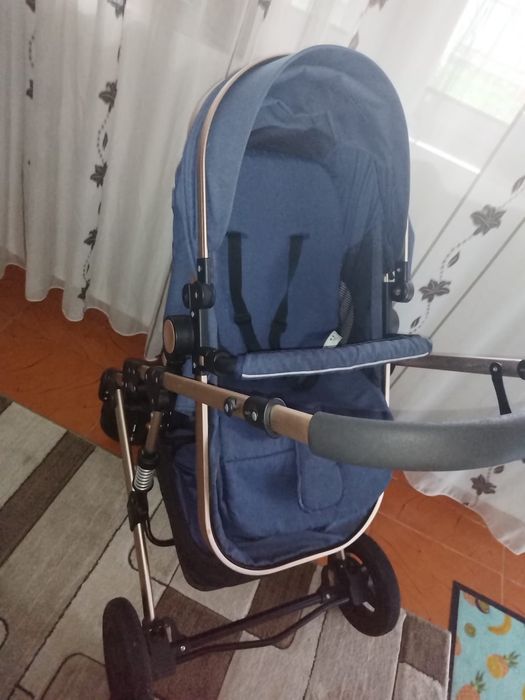 Carucior bebelusi