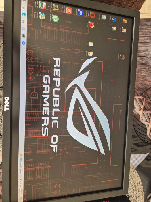 Monitor LED DELL 22"