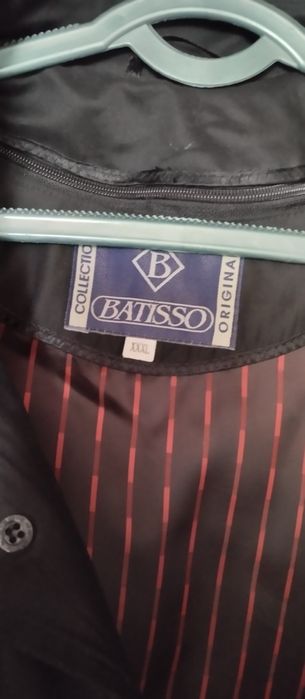 Продается мужской плащ