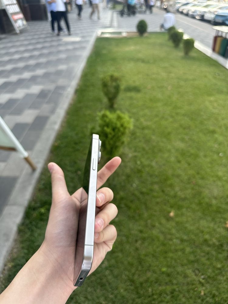 Iphone 15 Pro Max nasiya savdo bor