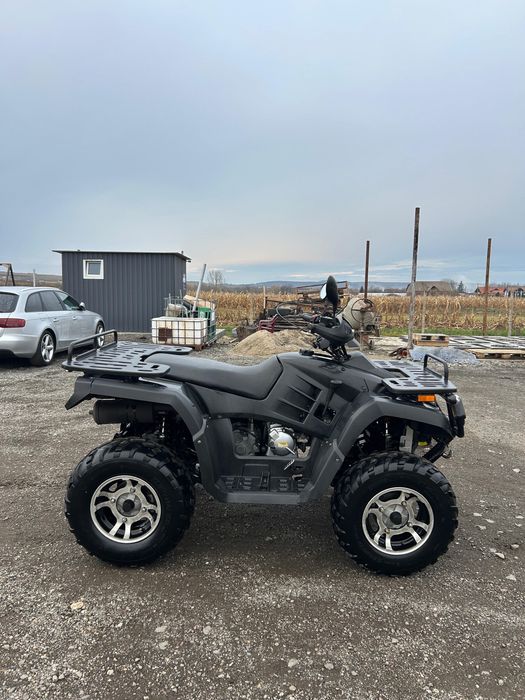 Atv Linhai Buyang 300 4x4 1000 km ( nu tgb cf moto shineray)