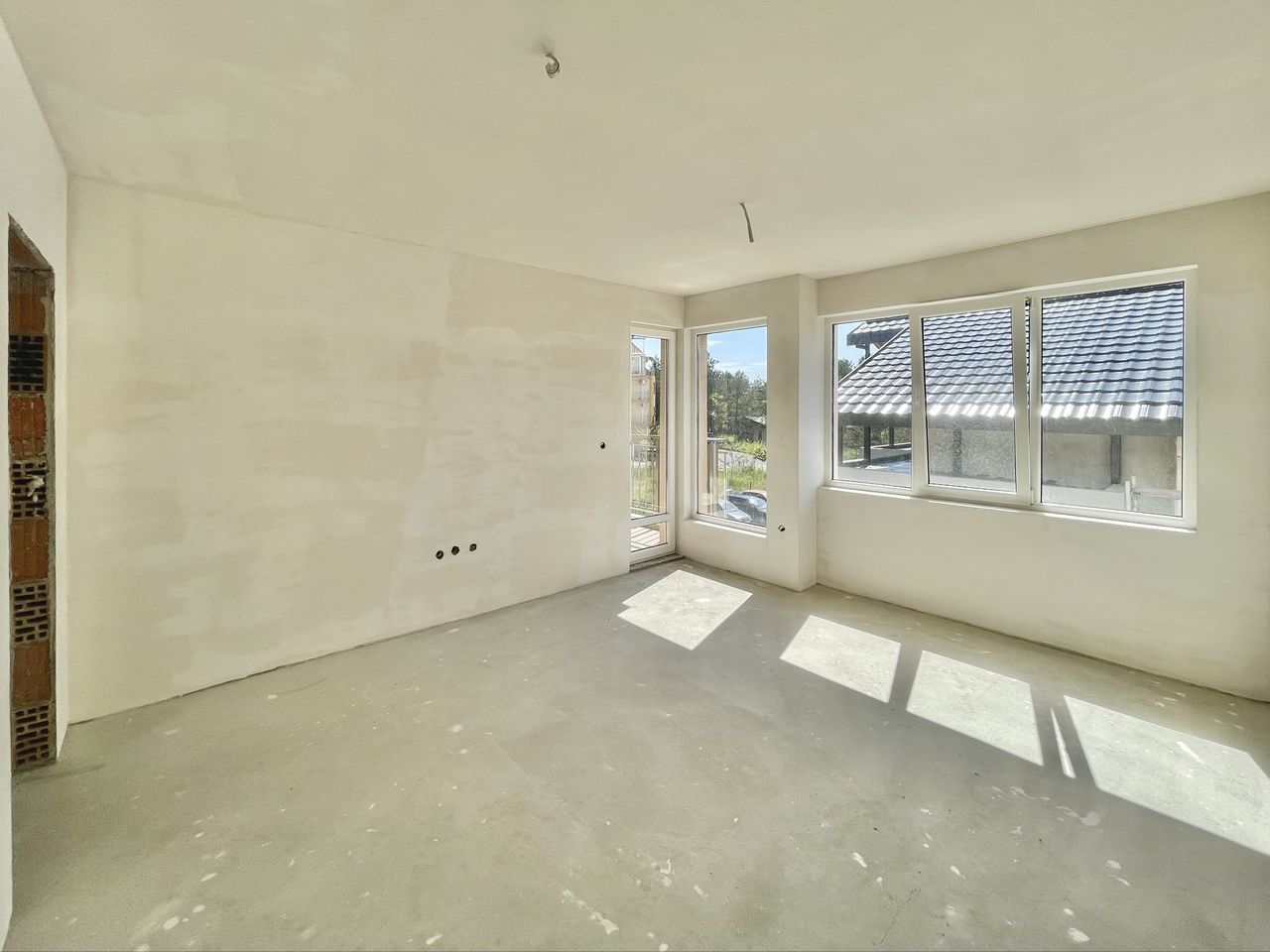 Продава се Двустаен апартамент в к.к. Дюни - 50 кв.м за 1350 €/кв.м - Снимка #10