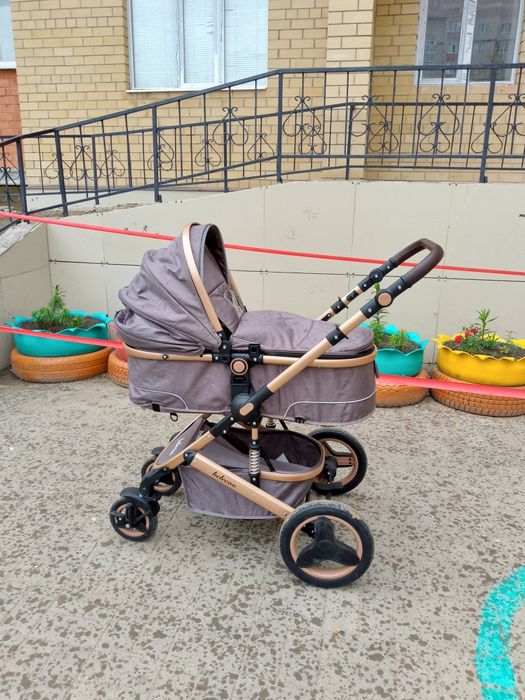 Детская коляска-трансформер прогулочная