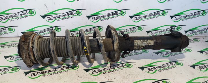 Arc fata dreapta Volkswagen VW Polo a 3-a generatie 6N (facelift)