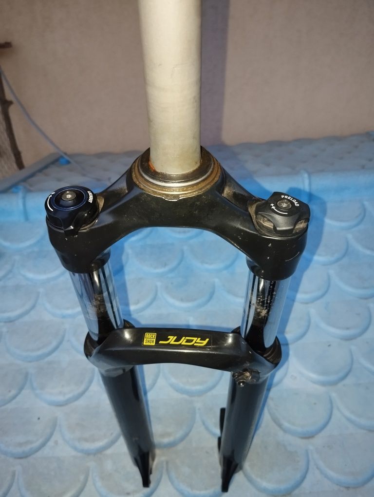 Furca RockShox Judy Silver TK 27.5" Coil 100mm