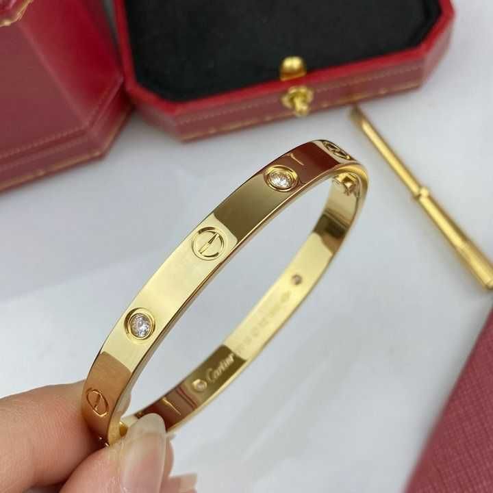 Brățară Cartier LOVE 16 Gold 22K Diamond