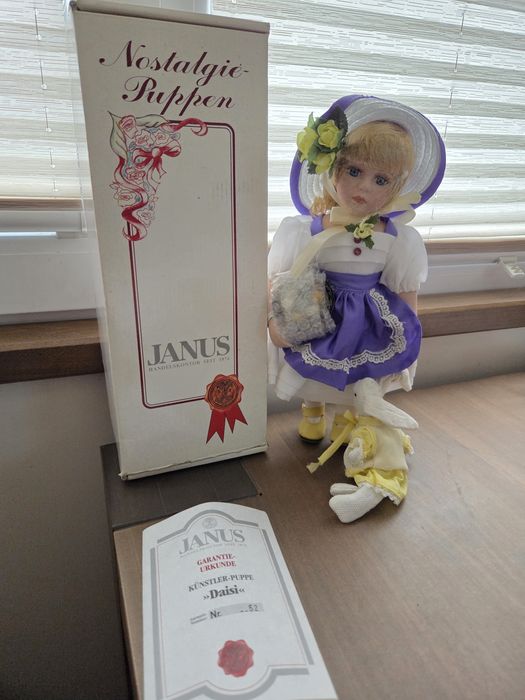 Чисто нови Немски кукли