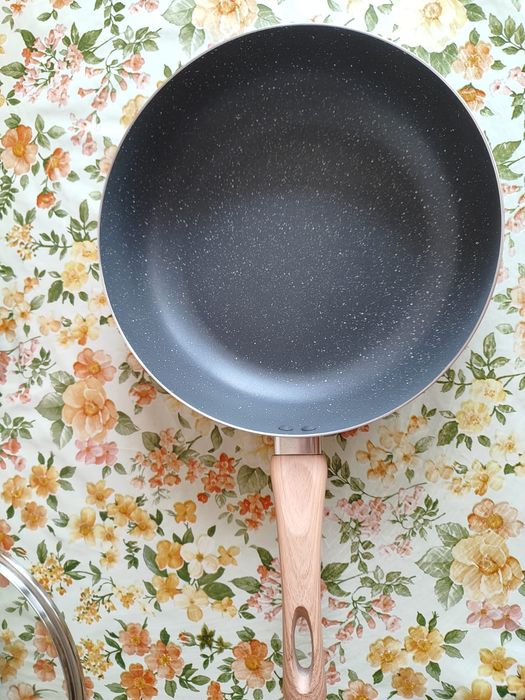 Алуминиев уок тиган