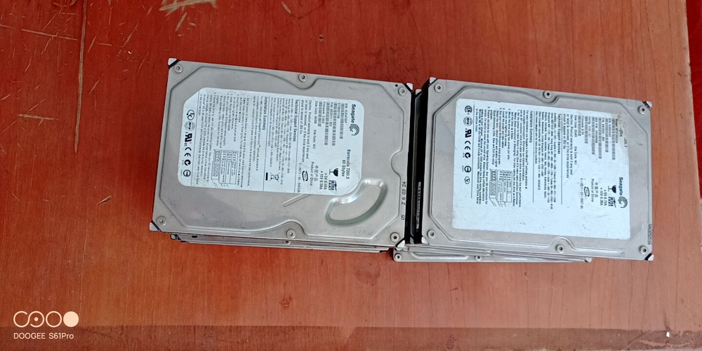 Продам монитор женский диск