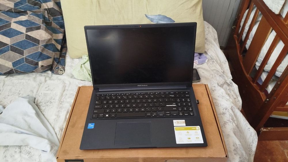 Продается ноутбук ASUS Vivobook