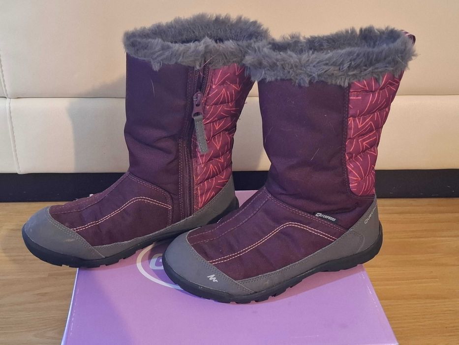 Cizme de iarna imblanite, marime 35