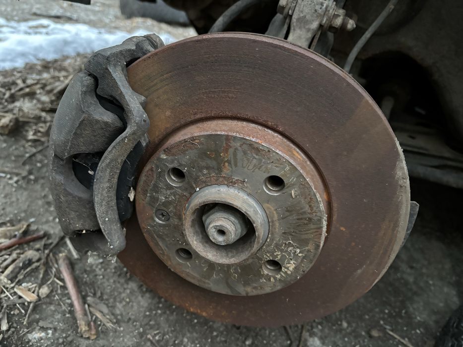 Фолксваген голф 3 GT 3ри врати. Цял за части.