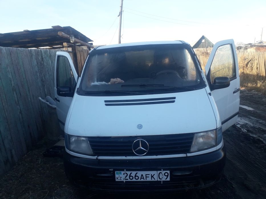 Мерседес.вито.2.3 дизель.2002.года