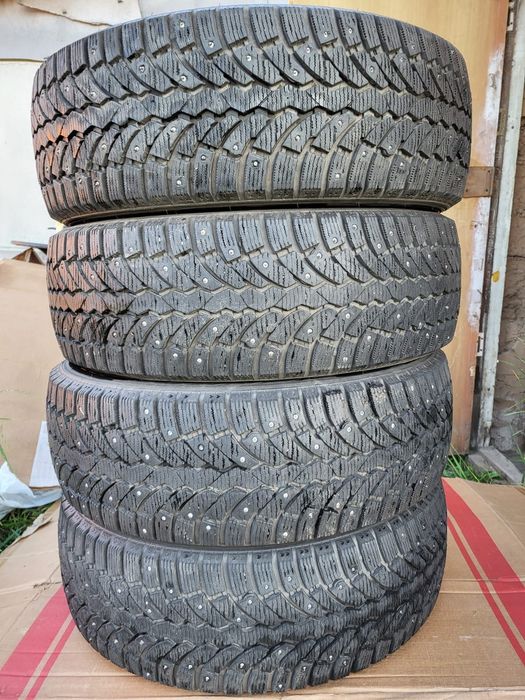 Шины Шипованные Бу сост новое
