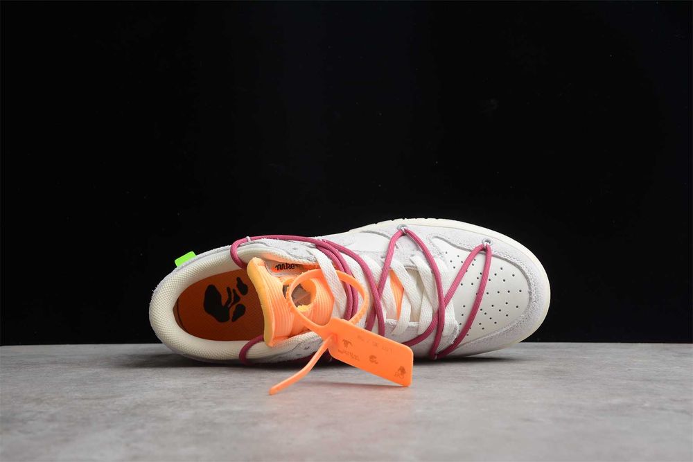 Off-White x NK Dunk Low "The 50