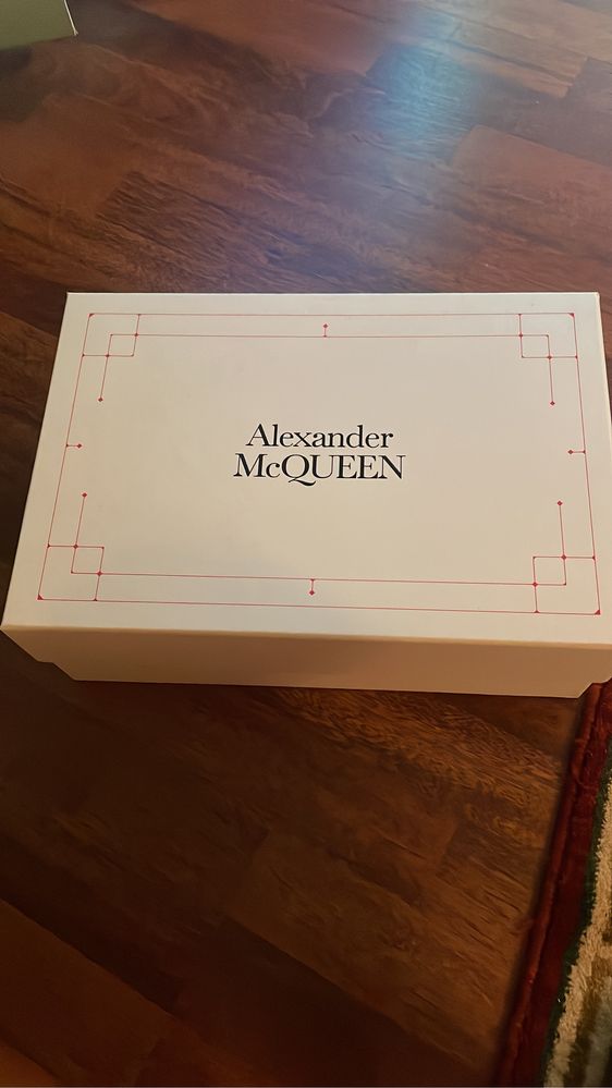 Alexander Mcqueen roz 35,5