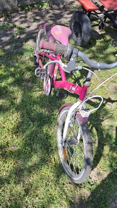 Vând 2 biciclete + 1 kart cu pedale