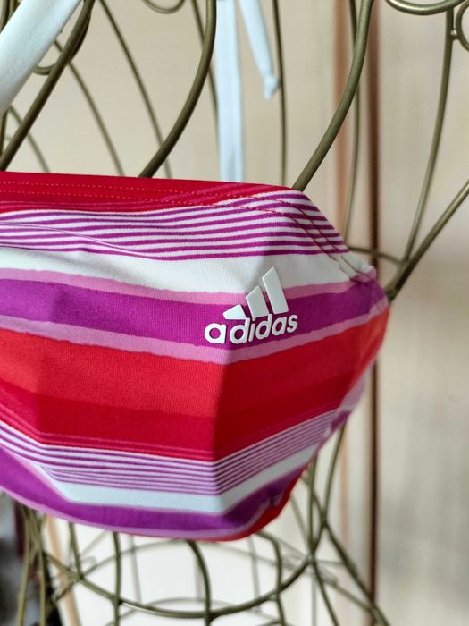 Sutien costum baie, Adidas