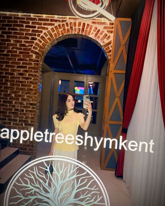 Продам платья и двойки по 5000 тг