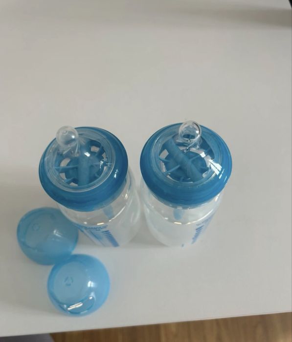 Biberon cu gat larg din plastic, 270ml Dr. Browns